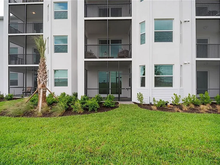 15345 Green Acres Ave #2116 — Photo 36