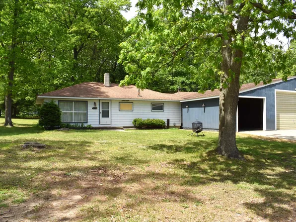 3425 Woods Rd, Harrison, MI 48625