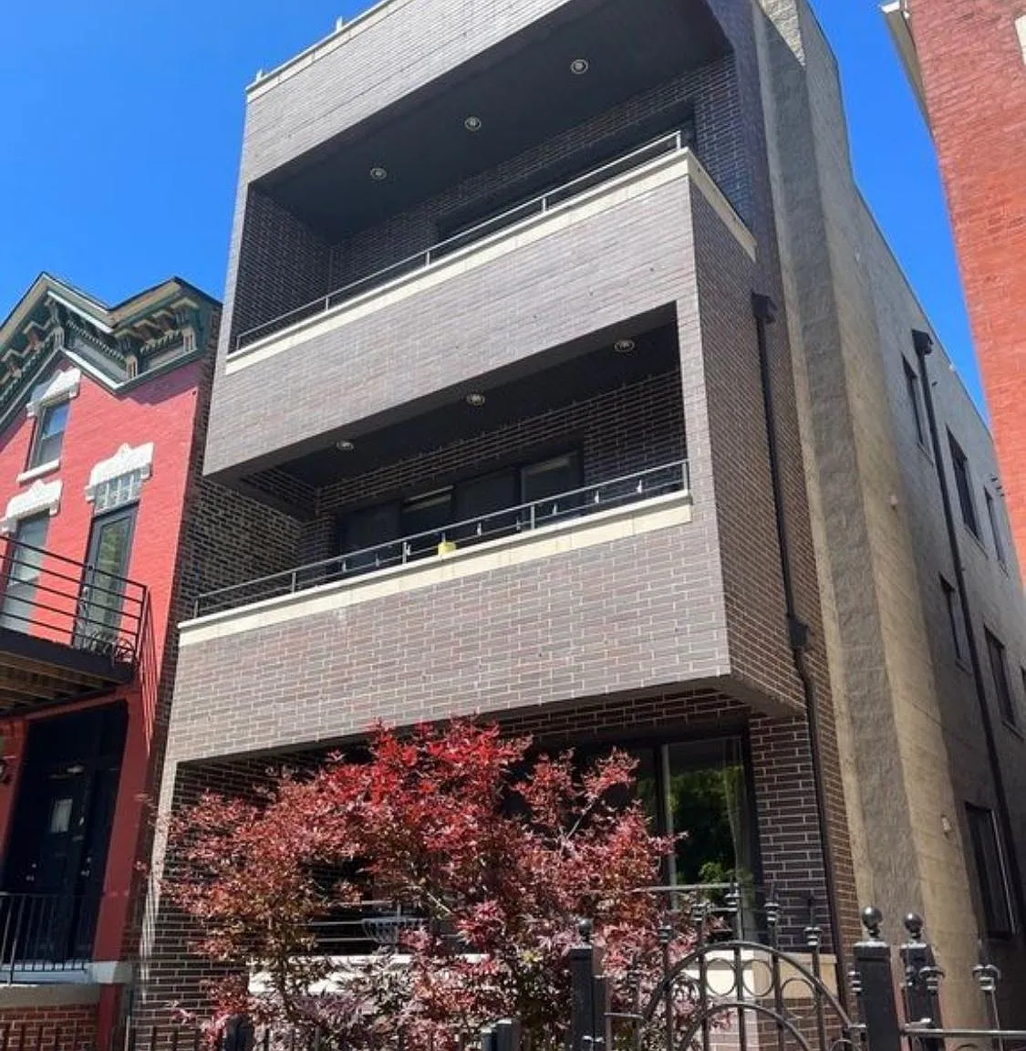 2 bed, 1450 sqft, $5,300 — Photo 1