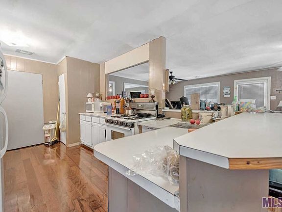 5th image of 21214 Cullen Dr