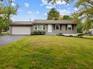 438 Bush Dr, Ballwin, MO 63021