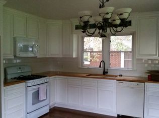 704 NW A St, Bentonville, AR 72712