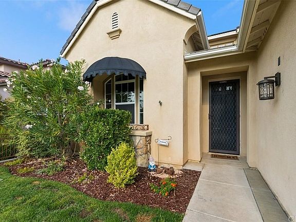 2nd image of 38290 Highpointe Ln