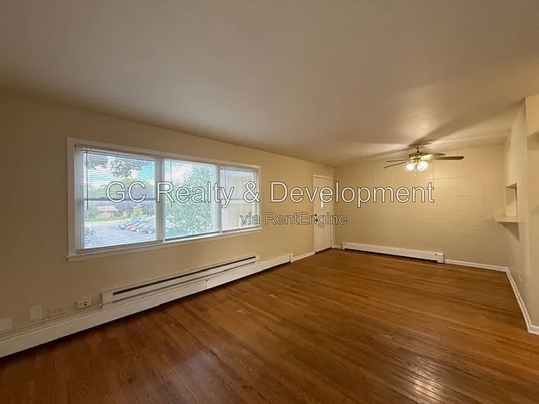 245 Uteg St #5 — Photo 2