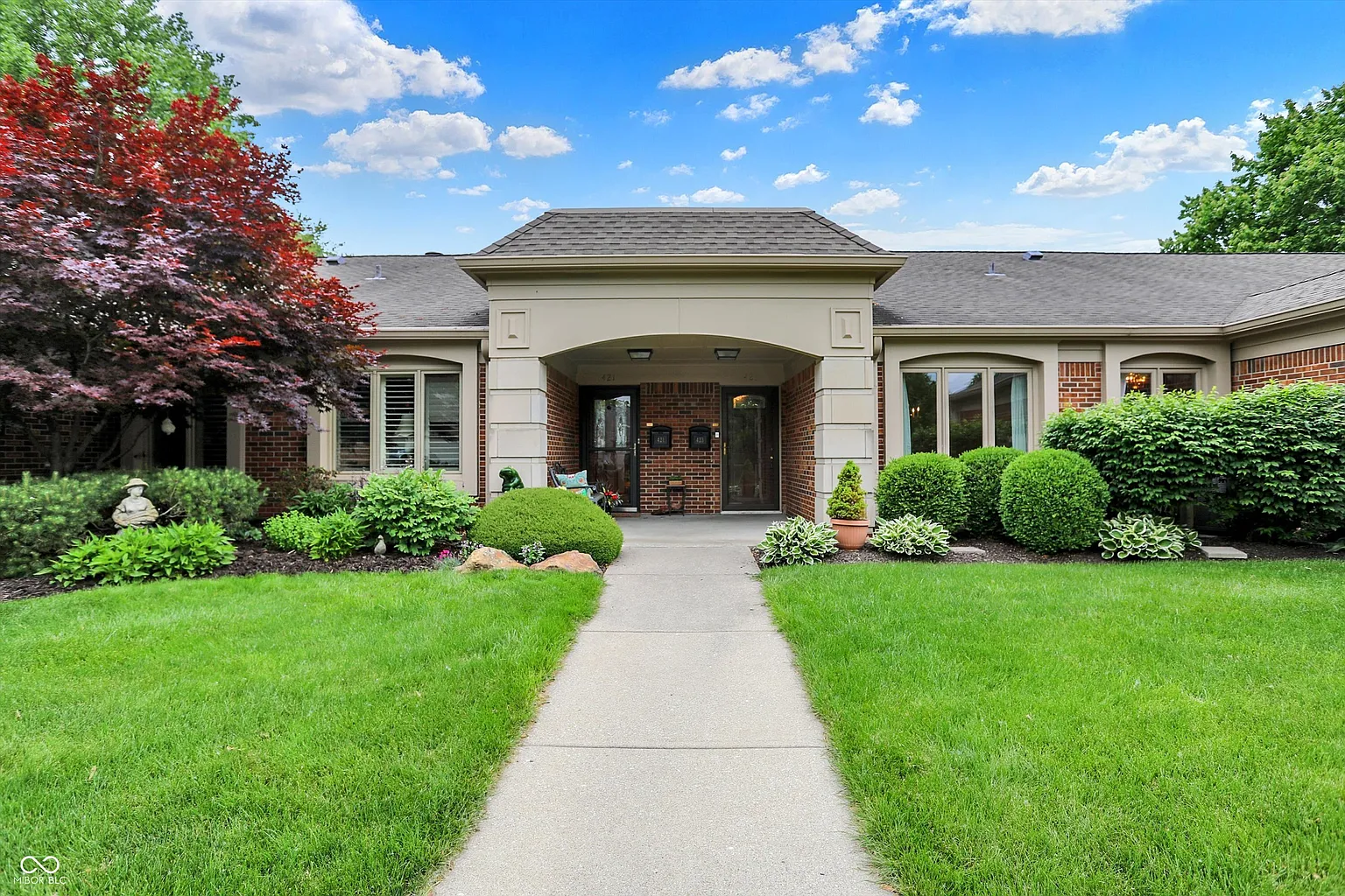 423 Bent Tree Ln photo 1