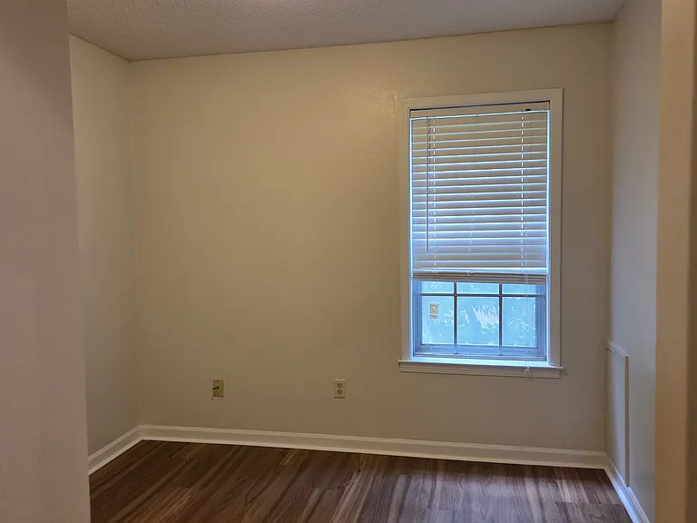 5609 Fieldcrest Ave — Photo 8