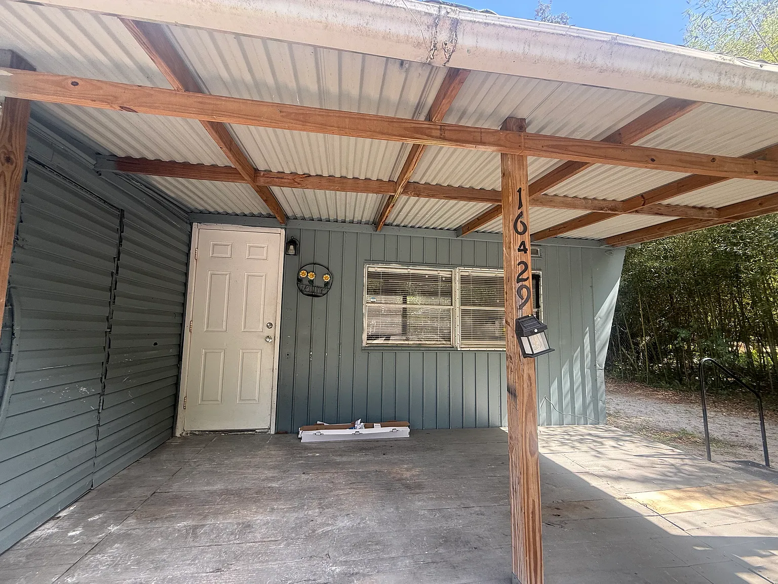 2 bed, 600 sqft, $1,300 — Photo 2