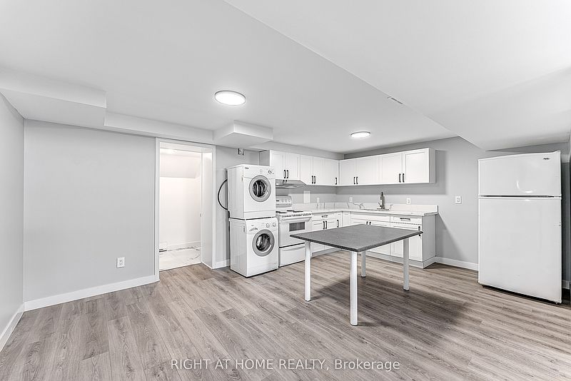 Ottawa House for rent - 3 Bedrooms — photo 6