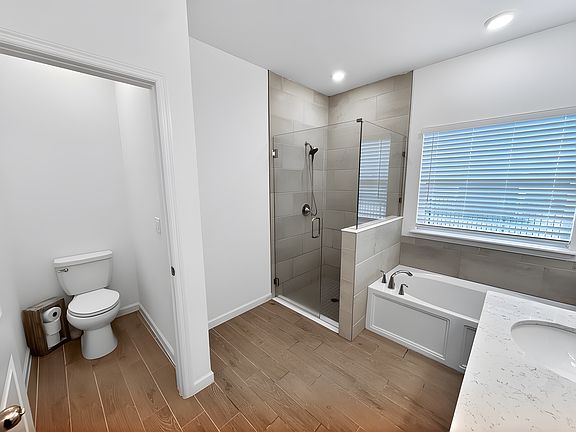 5th image of 63 Quicksilver Way