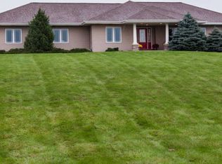 1661 Crescent Ridge Rd NW, Rochester, MN 55901