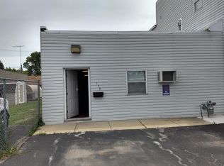 176 S Schuyler Ave, Bradley, IL 60915