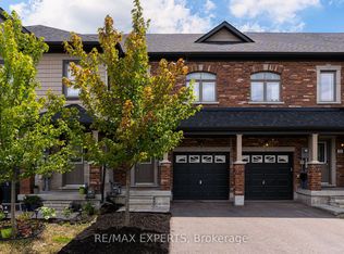 19 Cygnus Cres, Barrie, ON L4M 0K6