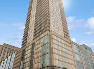 545 N Dearborn St APT 1009, Chicago, IL 60654