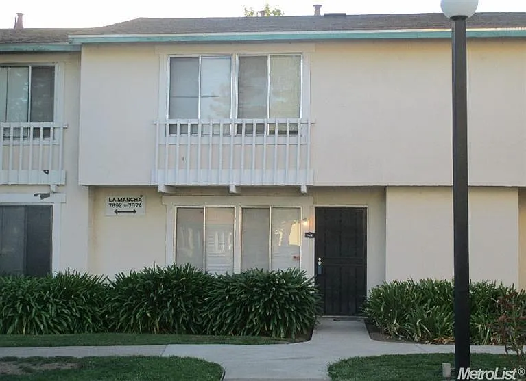 7680 La Mancha Way photo 1