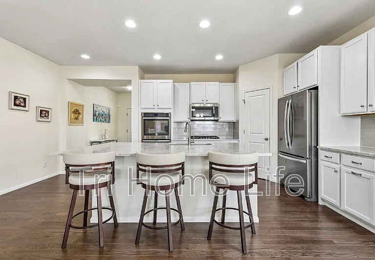 7956 S Grand Baker Way — Photo 4