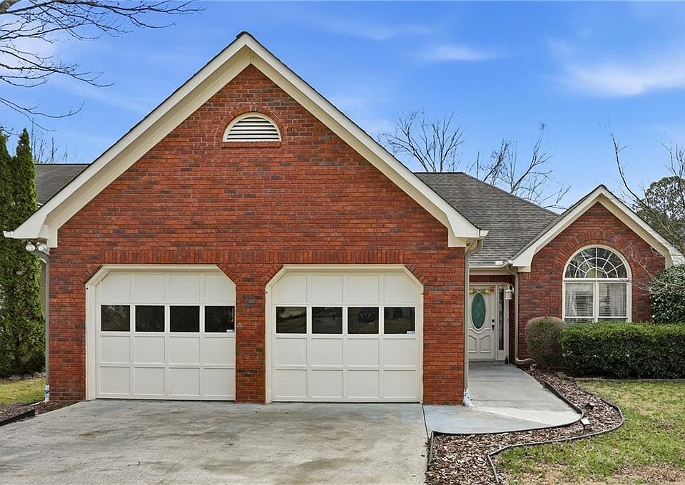 1st image of 4821 Devon Ln