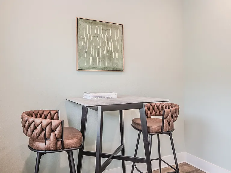 Whispering Pointe Apartments — Photo 10