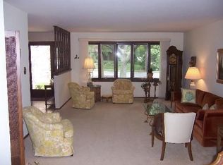 124 Mendon Ln, Schaumburg, IL 60193