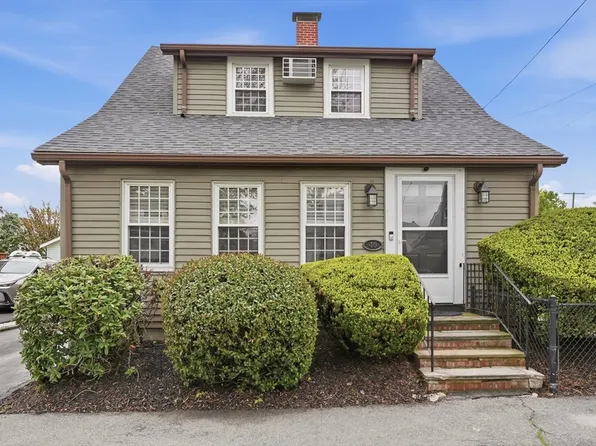 40 Shirley St, Quincy, MA 02169