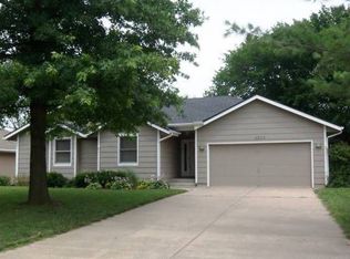 2930 SW Staffordshire Rd, Topeka, KS 66614