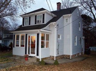 35 Clark Ln, Waterford, CT 06385