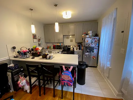 Rented by Mdays Realty | media 26