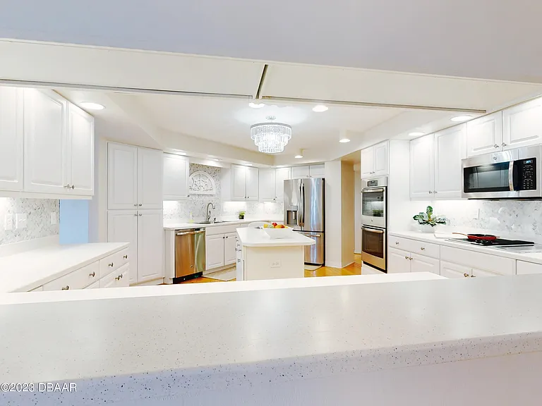 1 John Anderson Dr #Penthouse 7 — Photo 42