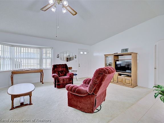 5th image of 2110 Vantage Trce