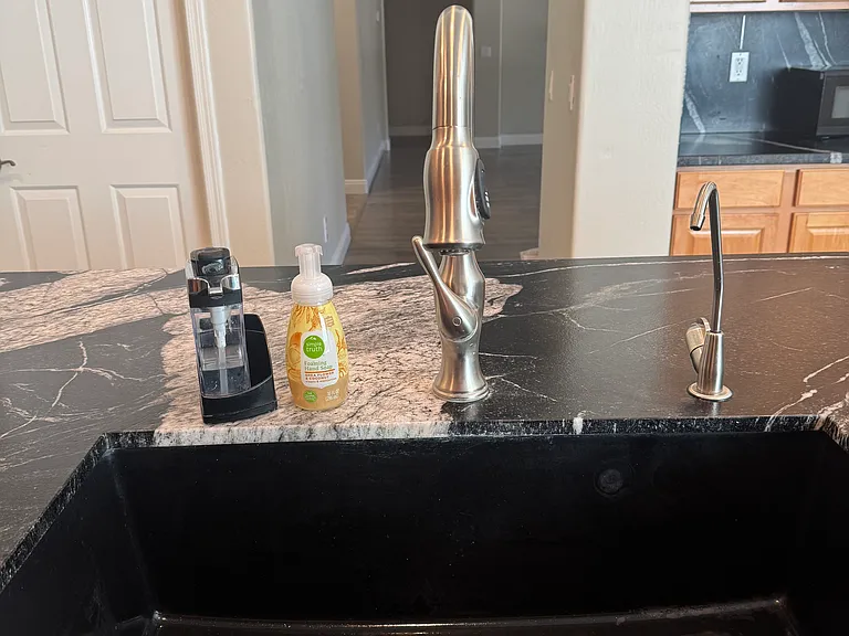 418 E White Wing Dr — Photo 31