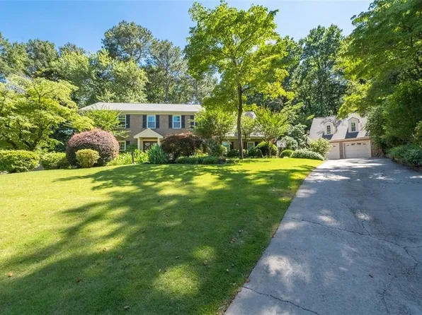 2351 Ashton Woods Ct, Marietta, GA 30068