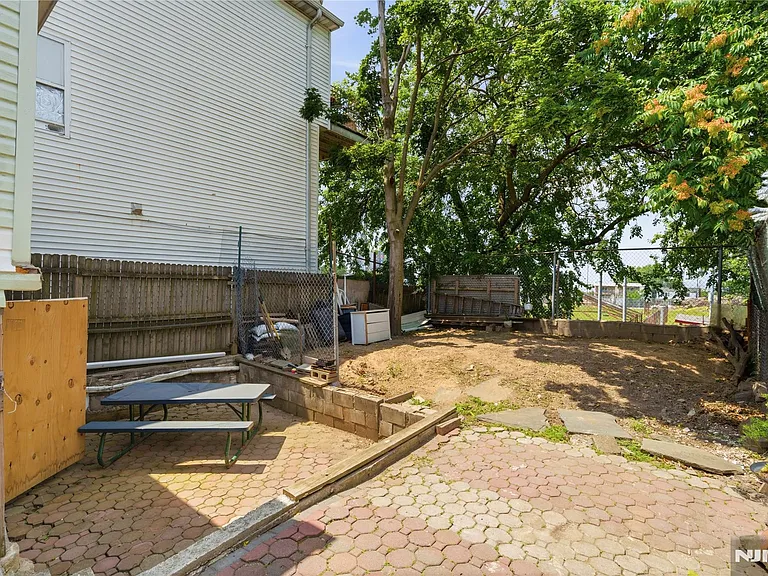 6605 Durham Ave #2 — Photo 13