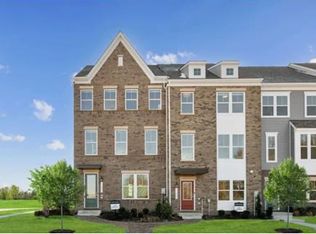 10933 Pinnacle Green Rd, Upper Marlboro, MD 20774