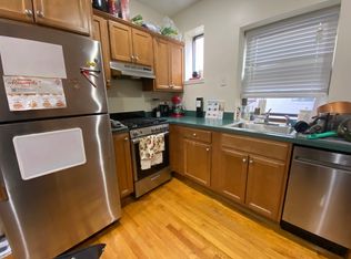 210 Hemenway St APT 2C, Boston, MA 02115