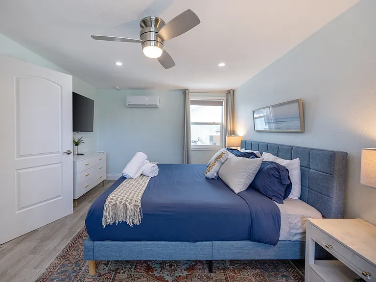1035 Madison St — Photo 39