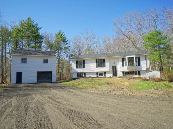 5 New Boston Road, Kingston, NH 03848