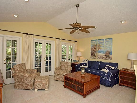 2nd image of 1215 Winding Oaks Cir E APT 406