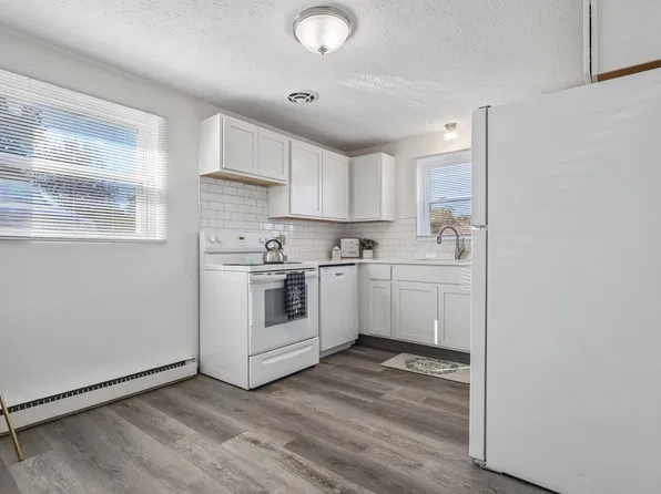 Lake Cable Village Apartments