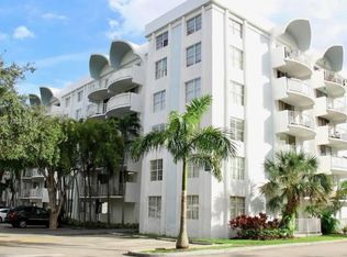 482 NE 165th St #A302, Miami, FL 33162