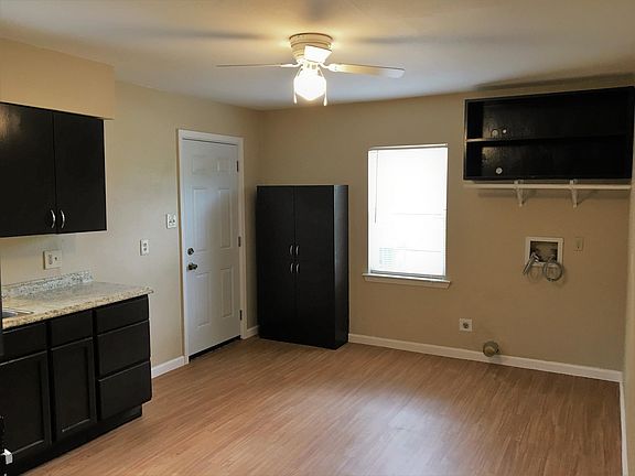 5th image of 2777 McKinney Dr