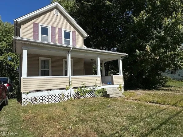 919 W 41st St, Ashtabula, OH 44004