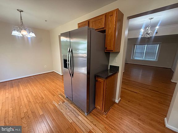 5th image of 4805 Springmaid Ln