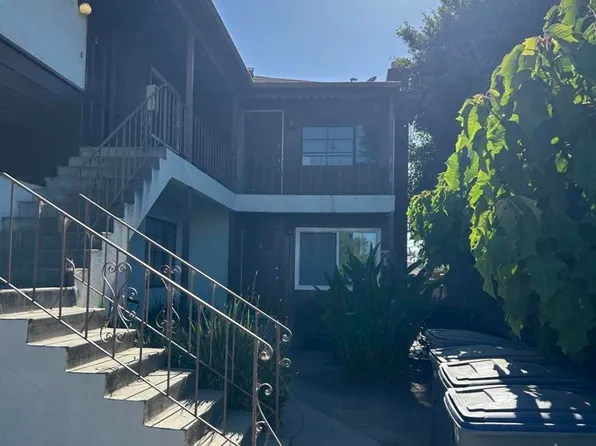515 N G St APT D, Oxnard, CA 93030