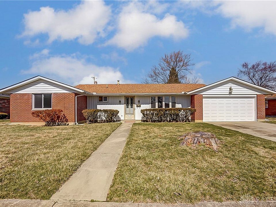 1st image of 805 Bradfield Dr