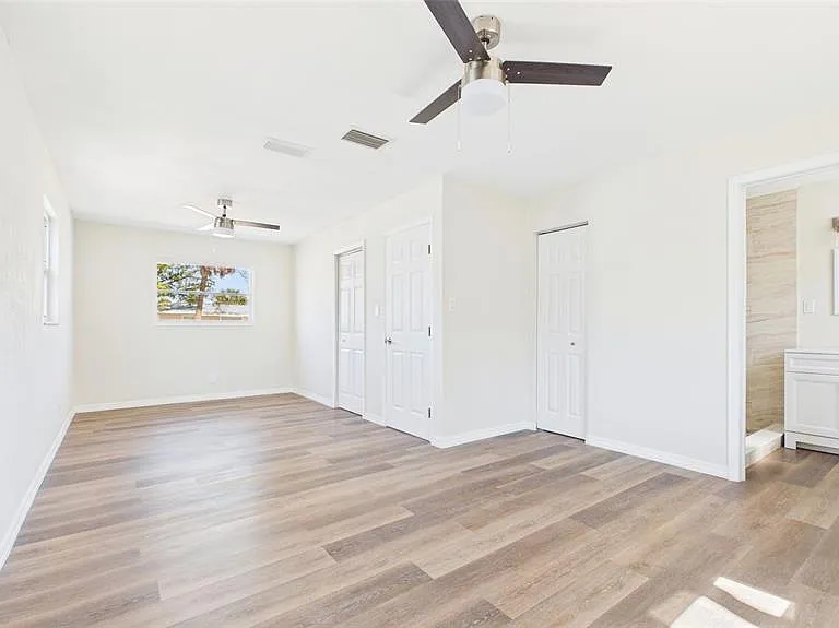 4418 W Fairview Hts — Photo 21