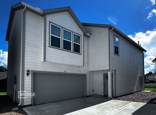 69 Fern Ct, Lake Jackson, TX 77566