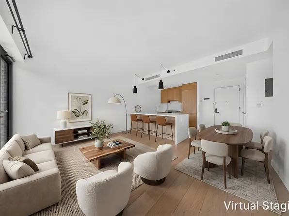 30-05 Vernon Boulevard image 1 of 19