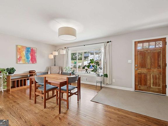 3rd image of 3133 Columbia Woods Dr