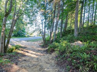 34450 Bridge View Dr NE, Kingston, WA 98346