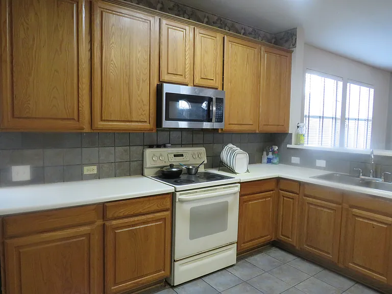 3104 Deleon Dr — Photo 23