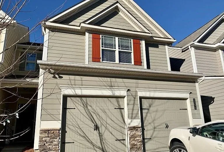 3393 Castleberry Village Cir — Photo 1